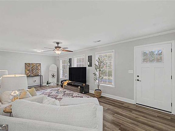 5th image of 1540 Booze Mountain Rd SE