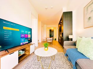 470 Front St W #3608, Toronto, ON M5V 0V6