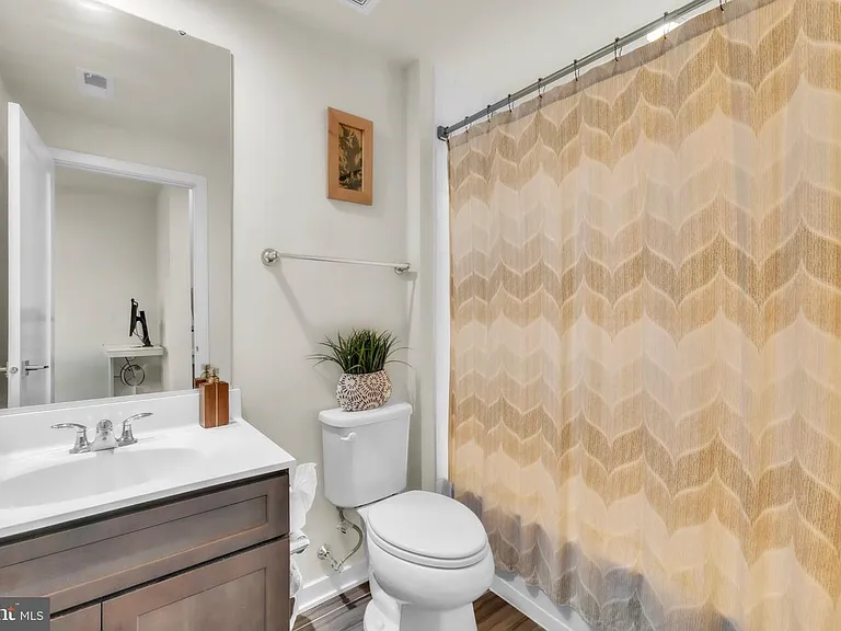 23575 Hopewell Manor Ter — Photo 34
