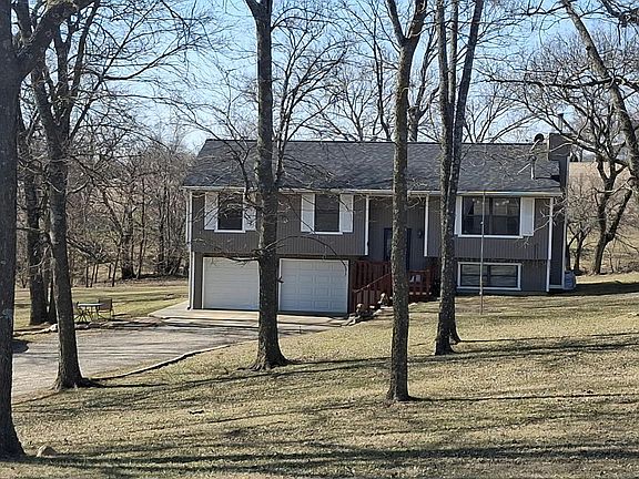 3rd image of 23871 Saint Johns Rd