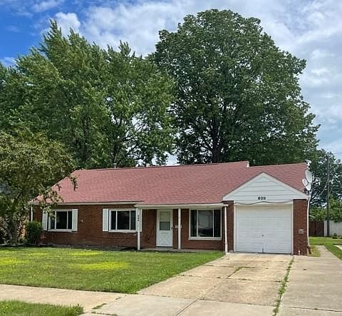1st image of 609 Birch Dr