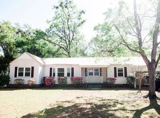 1918 Old Aberdeen Rd, Columbus, MS 39705