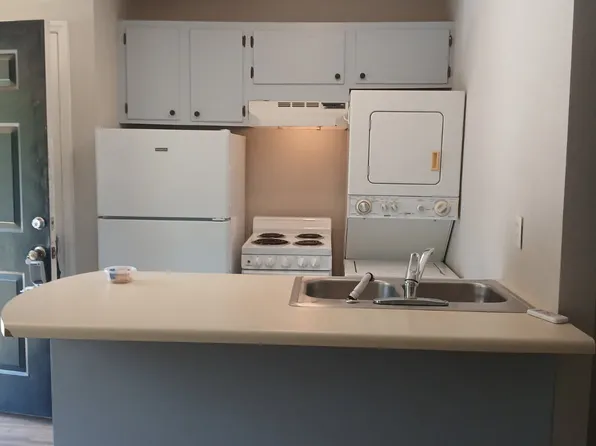 117 Cedar Dr APT D, Salisbury, NC 28147