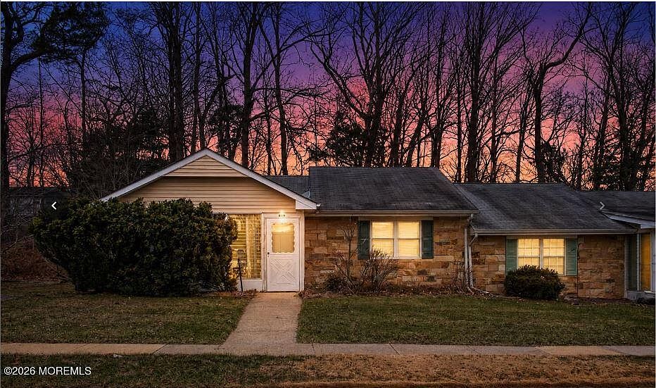1st image of 31 A Poinsettia Court