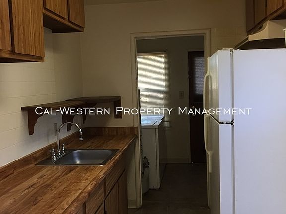5th image of 21851 San Fernando Ave