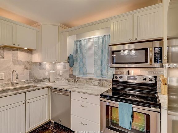 3rd image of 663 William Hilton Pkwy