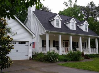 5625 Surrey Ct, Alpharetta, GA 30009