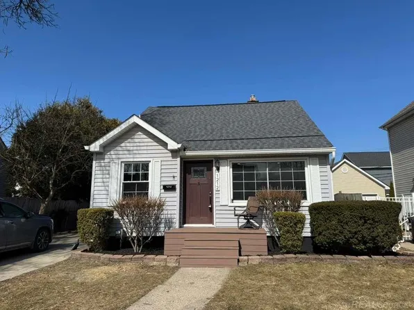 1212 W Windemere Ave, Royal Oak, MI 48073