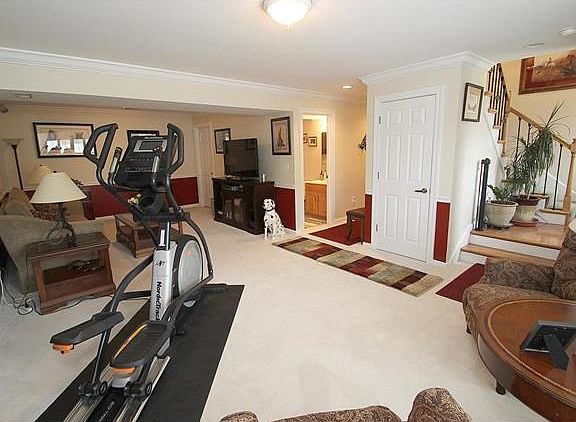 4th image of 104 Washington Heights Dr
