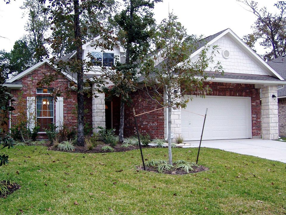 Oversized Pool Lot With Professional Landscaping