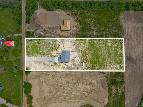 3rd image of 7600 Church Rd