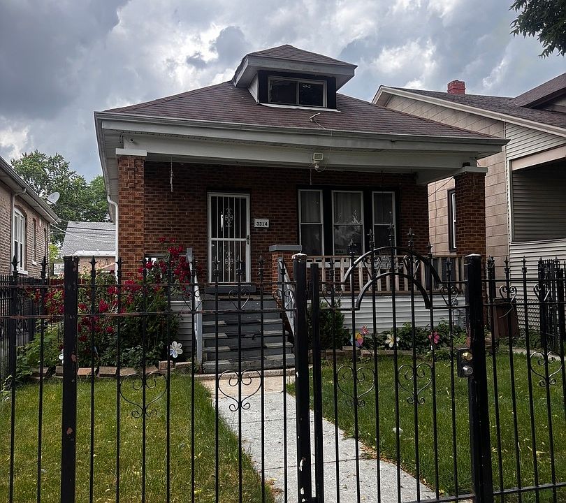 1st image of 3314 W 66th St