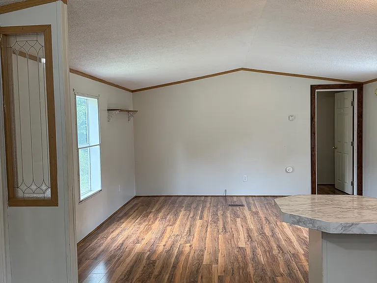 7675 Mill Rd — Photo 4