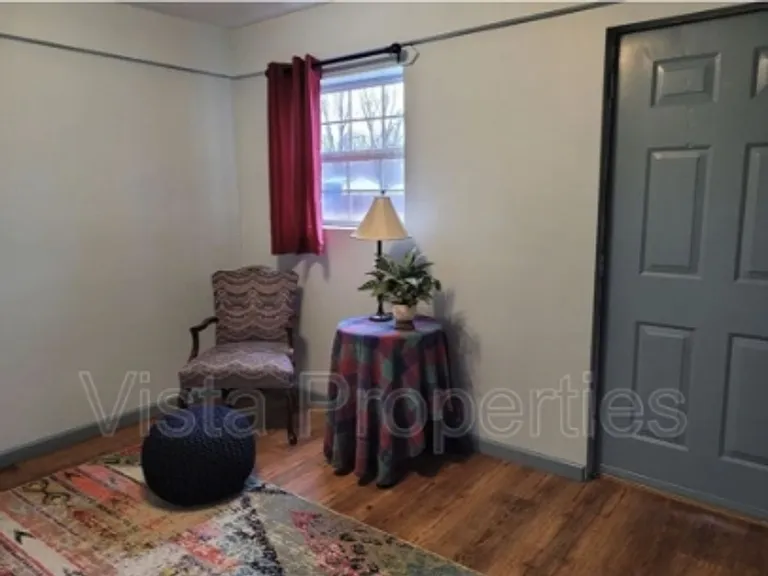 6503 Elmwood St — Photo 29
