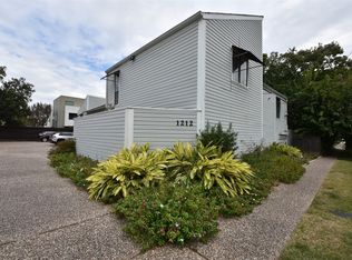 1212 Fairview Ave APT F, Houston, TX 77006
