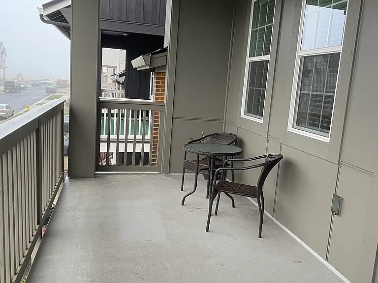 Front deck off living room