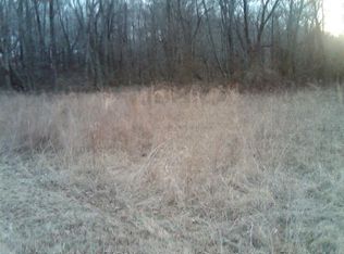 750 Somerset Dr, Paris, TN 38242