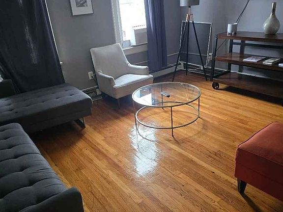 5th image of 315 2nd St #3