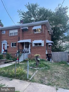 835 Neptune Ave, Oxon Hill, MD, 20745