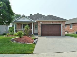 578 Wellington St, Saint Thomas, ON N5R6E1
