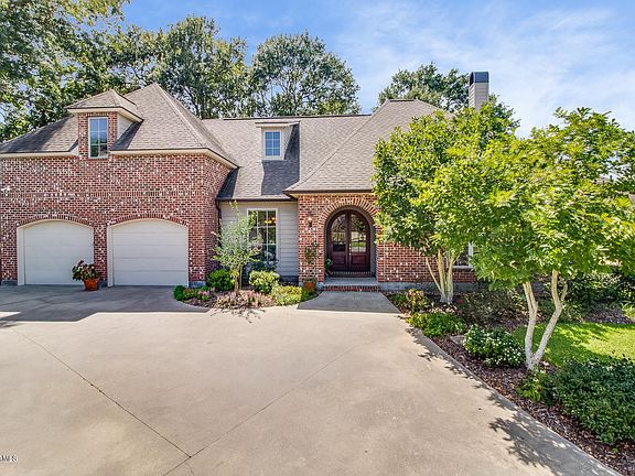 2nd image of 119 Merlot Dr