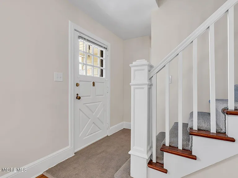 37 Highland Ave — Photo 31