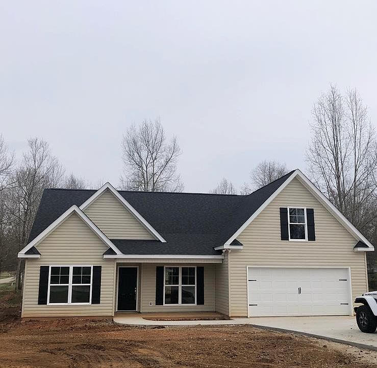 1st image of 208 Blossom Ln