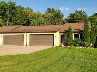 32021 Center Ridge Rd, North Ridgeville, OH 44039