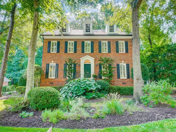 9528 Tresanton Dr, Charlotte, NC 28210