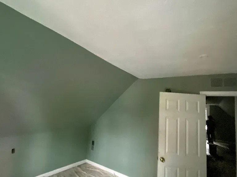 408 Township Ave — Photo 9