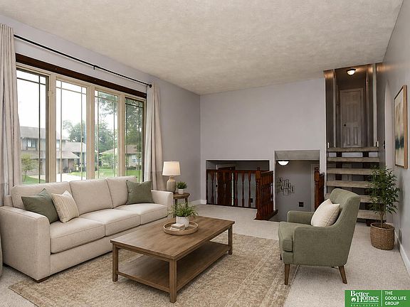 4th image of 5706 S 151st St