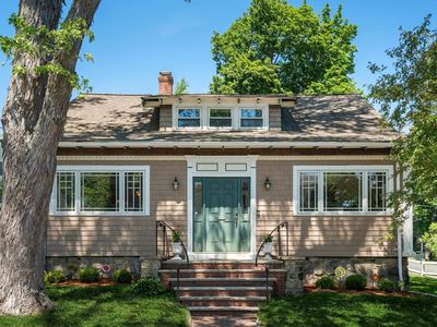 3 Chase Ave, Lexington, MA, 02421