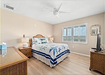 3341 Gulf Of Mexico Dr — Photo 9