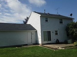 2nd image of 486 Fairmont Ave