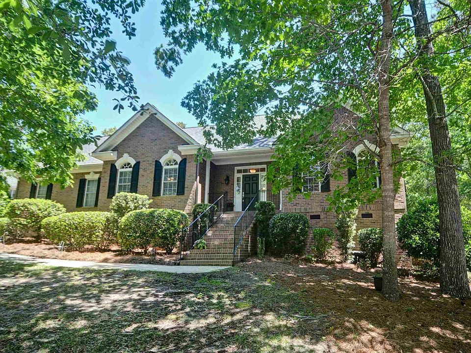 1st image of 209 Winding Oak Way