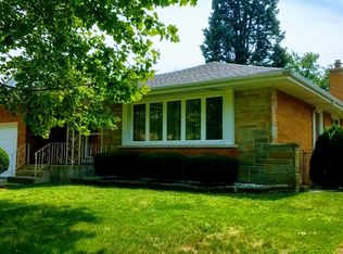 8445 W Castle Island Ave, Chicago, IL