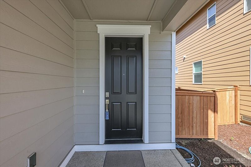 3rd image of 4912 88th DR NE
