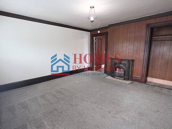3rd image of 914 N 1st Ave APT D