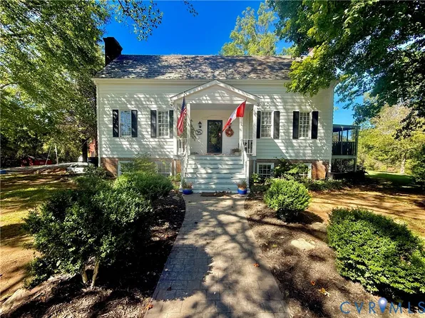4733 Red House Rd, Phenix, VA 23959