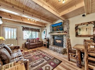 725 Gary Ln APT A, Stateline, NV 89449