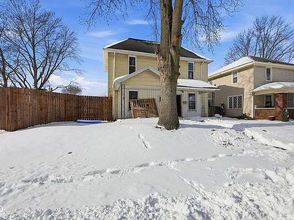 2nd image of 2317 Fletcher St