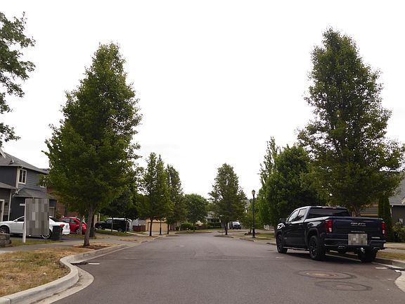 4th image of 8103 22nd Ln SE
