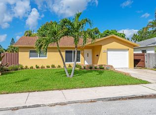 1301 N L St, Lake Worth, FL 33460