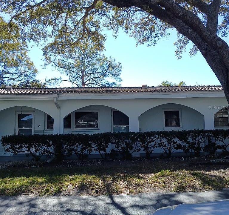 1st image of 11200 102 AVENUE #23