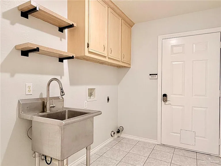 2505 W Sandpiper Ave — Photo 23