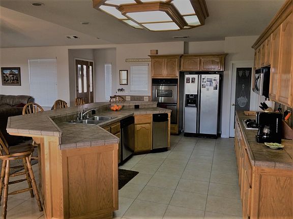 5th image of 1485 Greenfield Ave