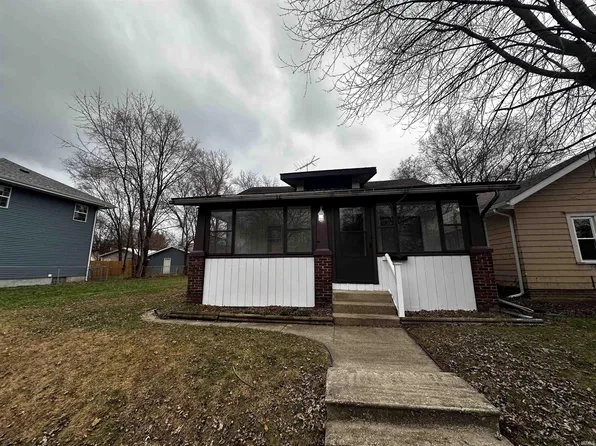 1214 E Bowman St, South Bend, IN 46613