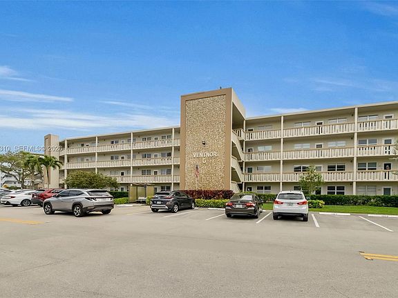 3rd image of 3013 Ventnor Dr #3-G