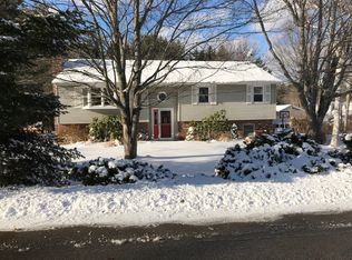 47 Raydon Road Ext, York, ME 03909