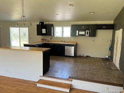 4th image of 30 Crumley Van Vactor Road